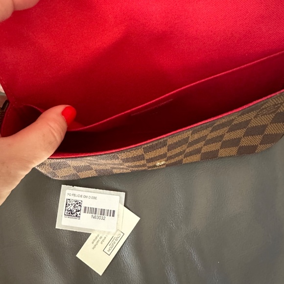 Louis Vuitton Felicie Bag - Picture 11 of 16